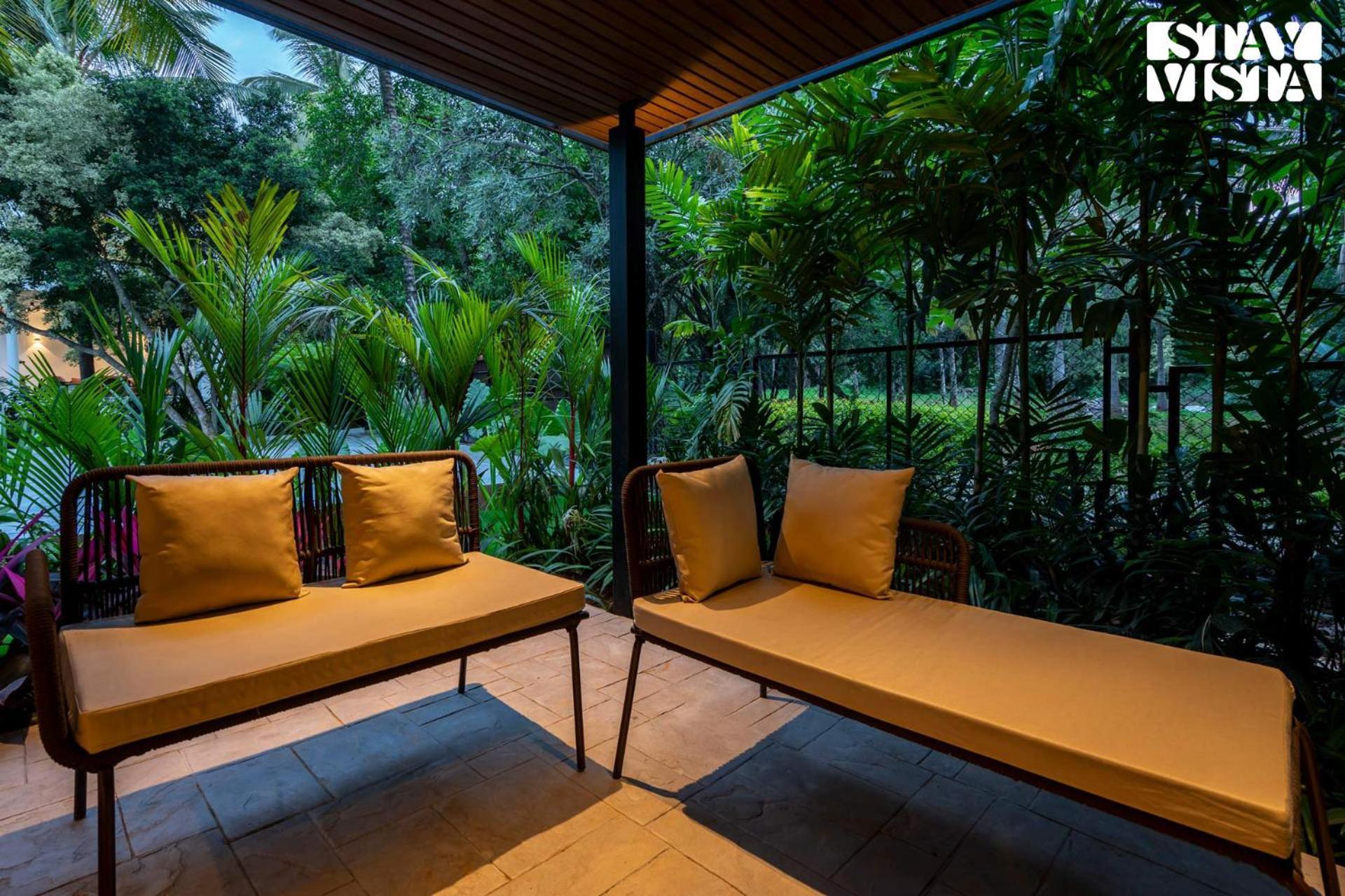 Stayvista At M Villa With Breakfast Included Bangalore Exterior foto